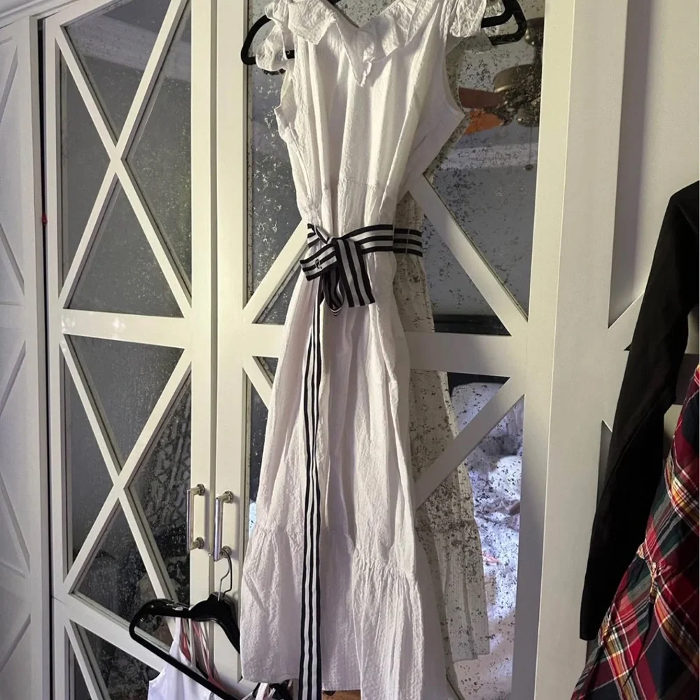 NWT Vineyard Vines for Target White Sleeveless Dress with Striped Belt - Picture 2 of 3